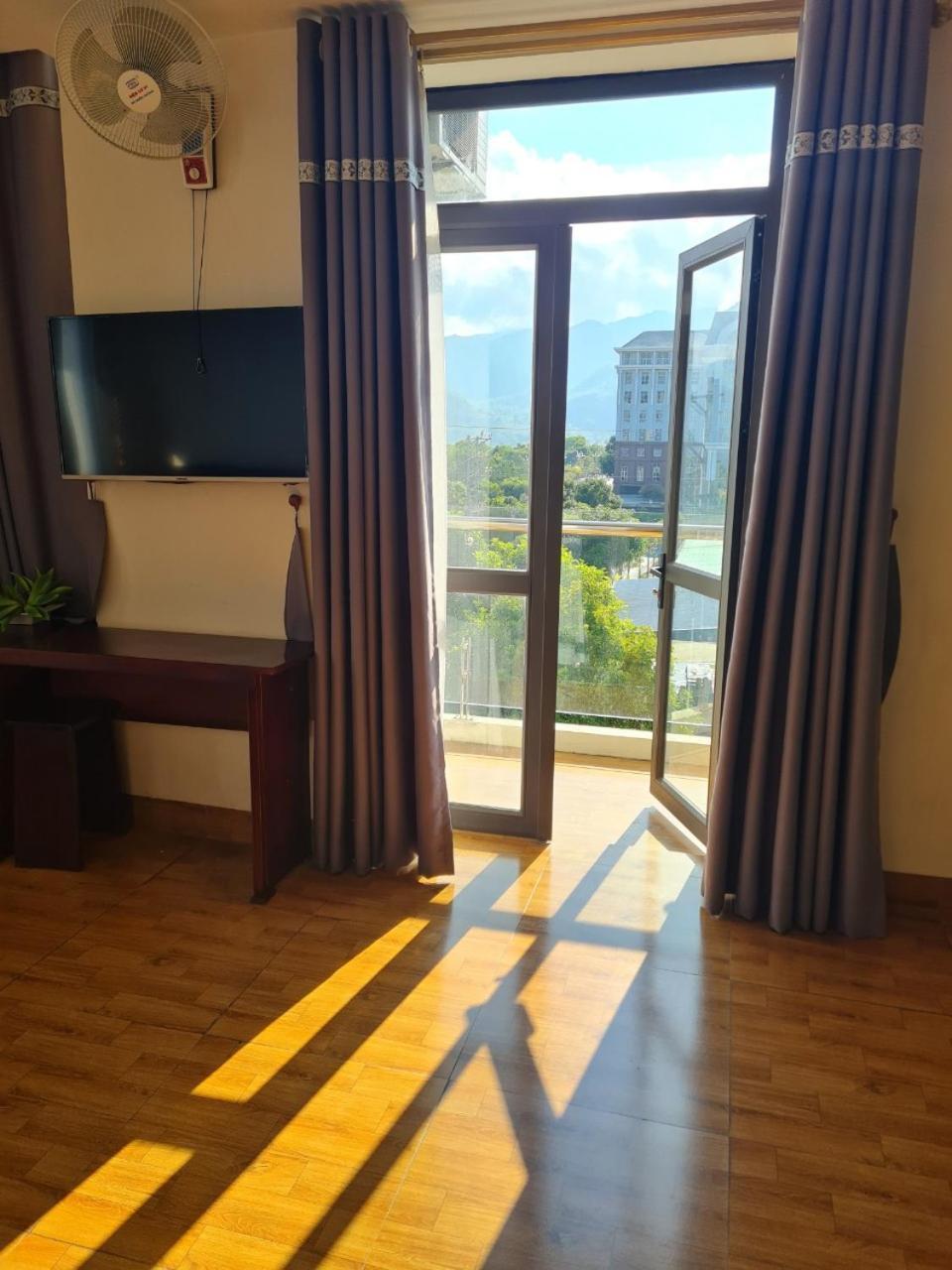 Minh Son Hotel Ta Lan Than Kültér fotó